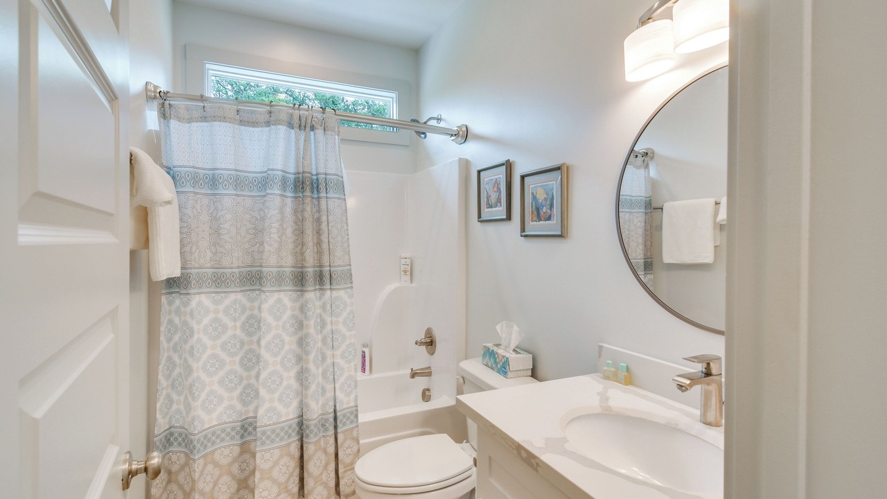 Photo of Bathroom in Waveland
