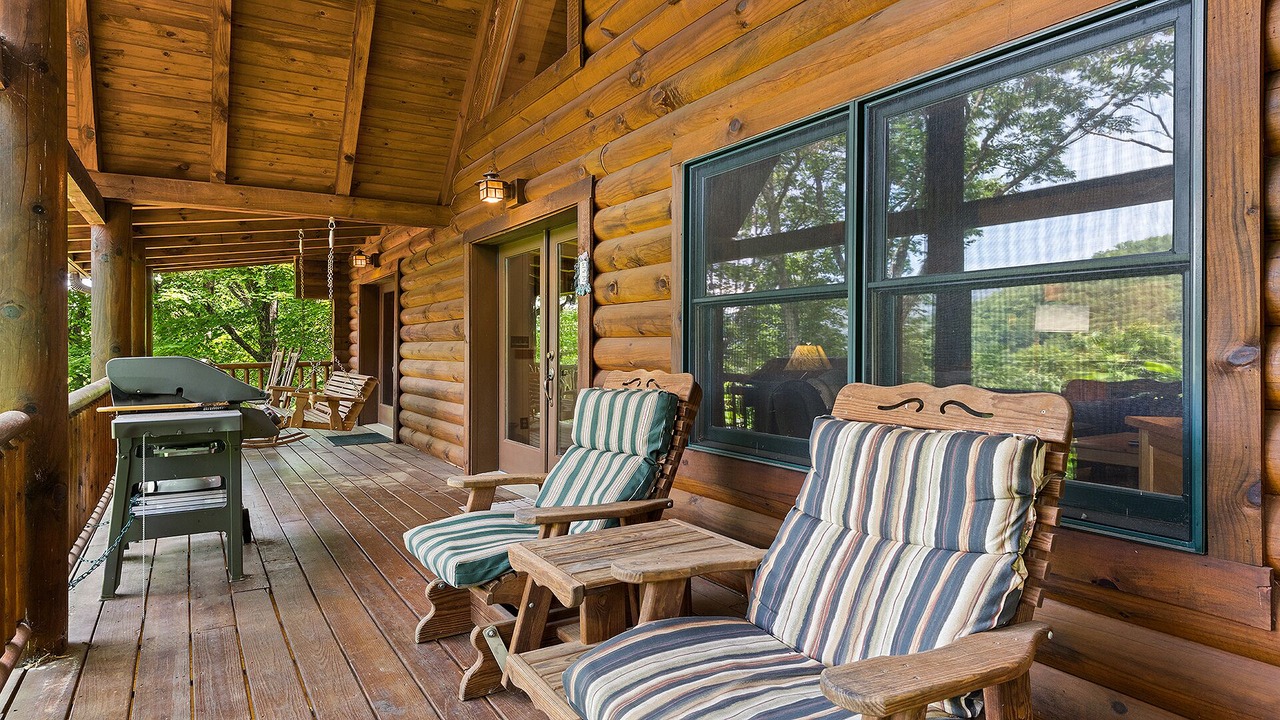 Photo of Patio Balcony in Waynesville