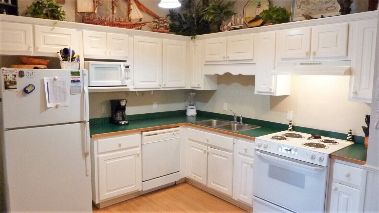 Photo of Kitchen in Jekyll Island