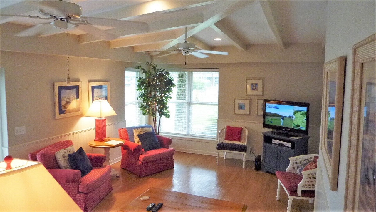 Photo of Livingroom in Jekyll Island