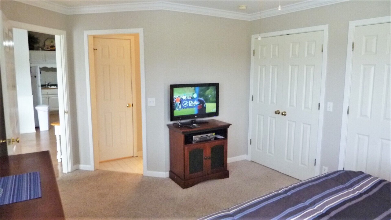 Photo of Bedroom in Jekyll Island