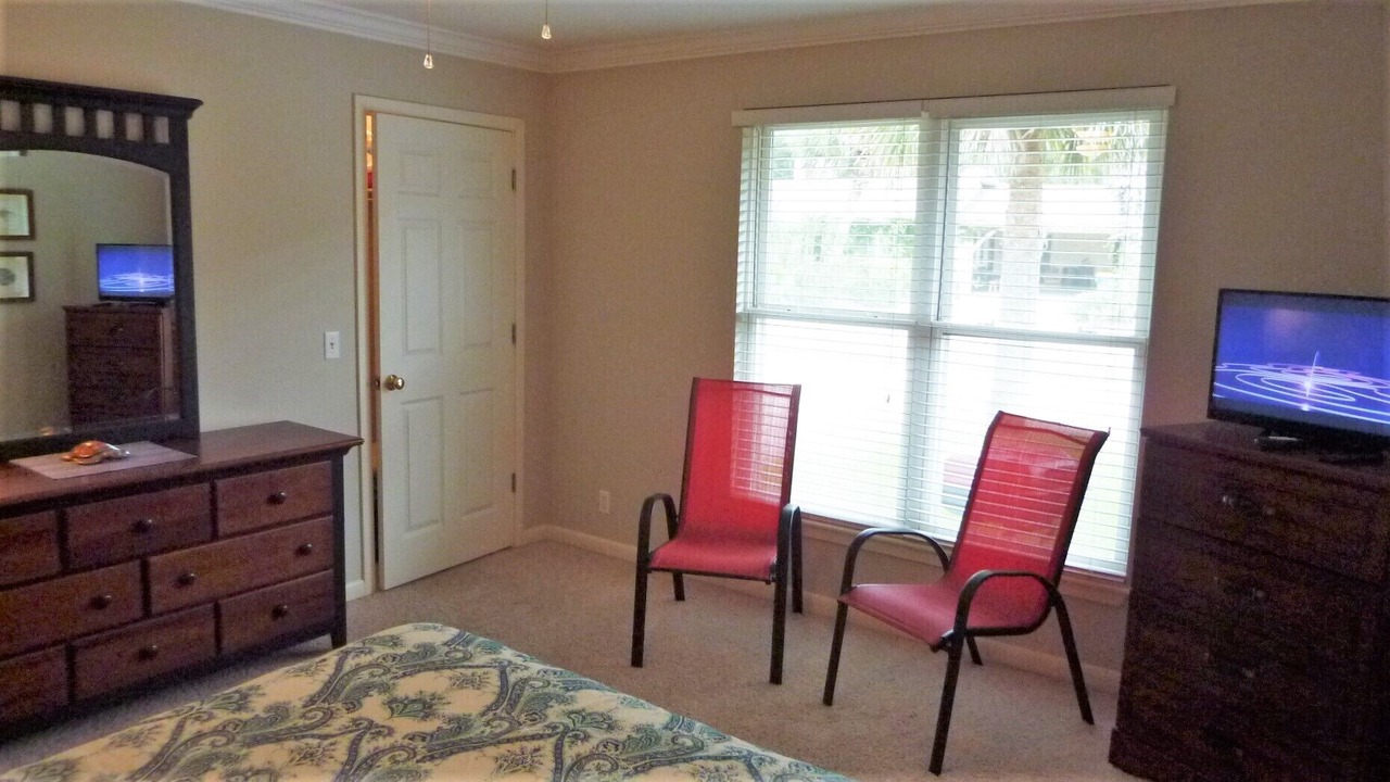 Photo of Bedroom in Jekyll Island