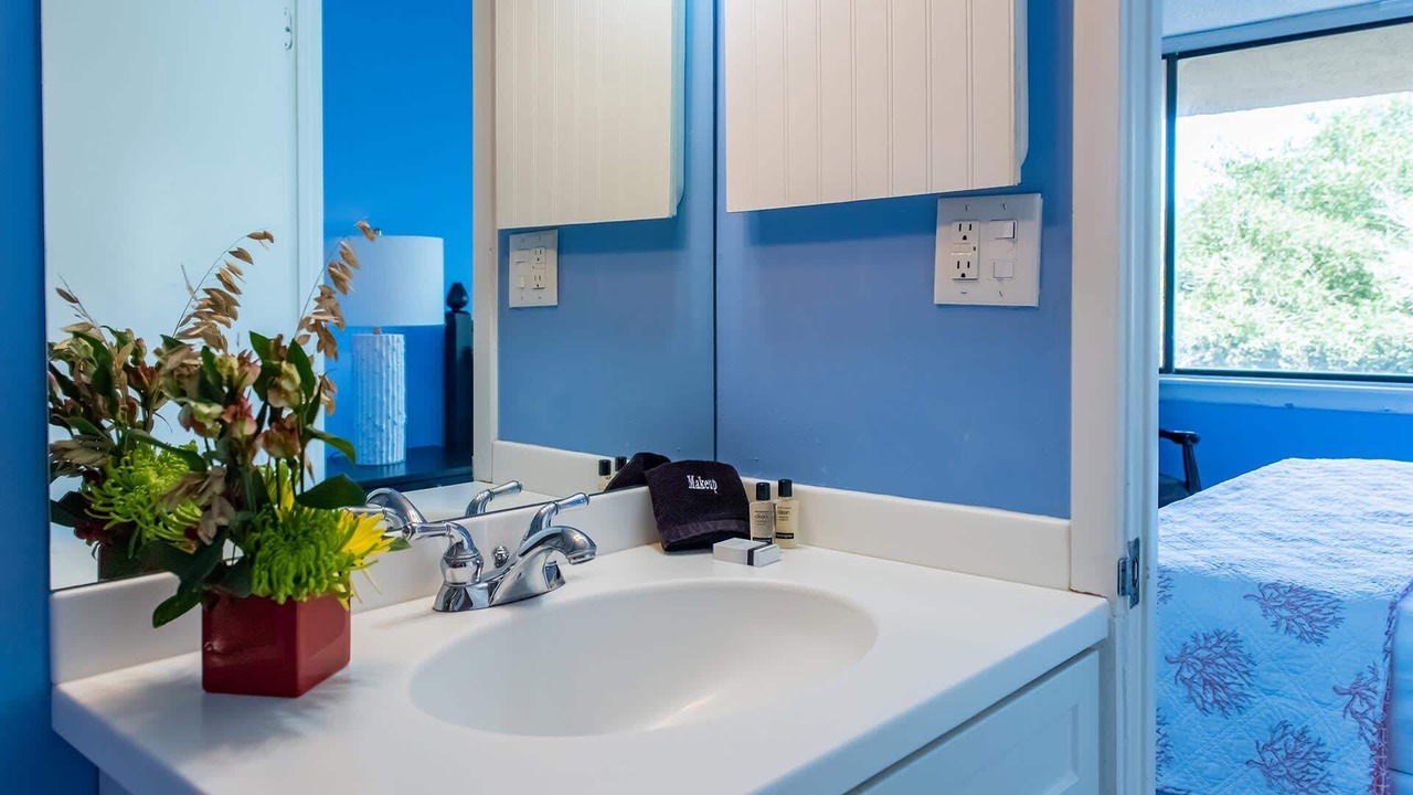 Photo of Bathroom in Fernandina Beach