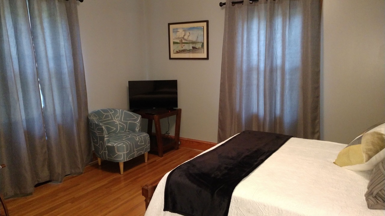 Photo of Bedroom in Mooresville