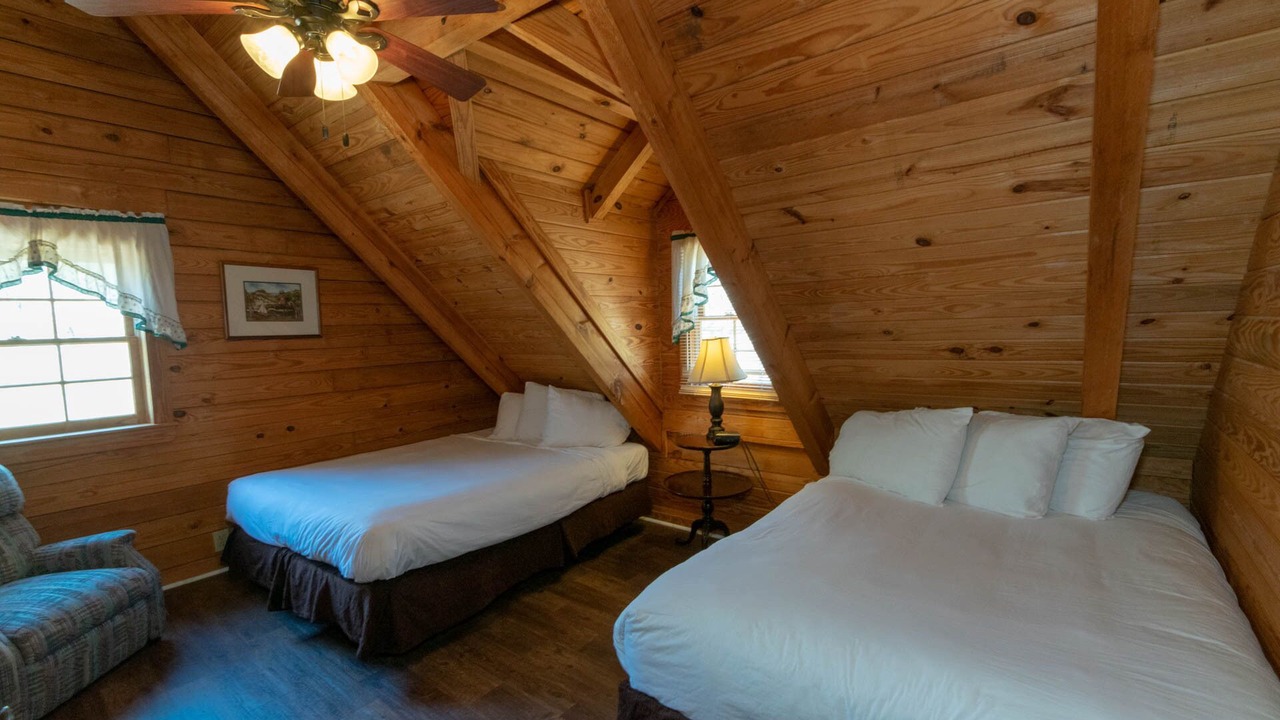 Photo of Bedroom in Pine Mountain