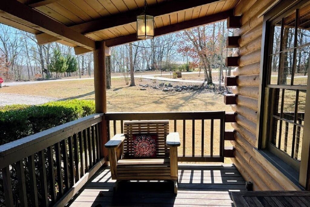 Photo of Patio Balcony in Pine Mountain