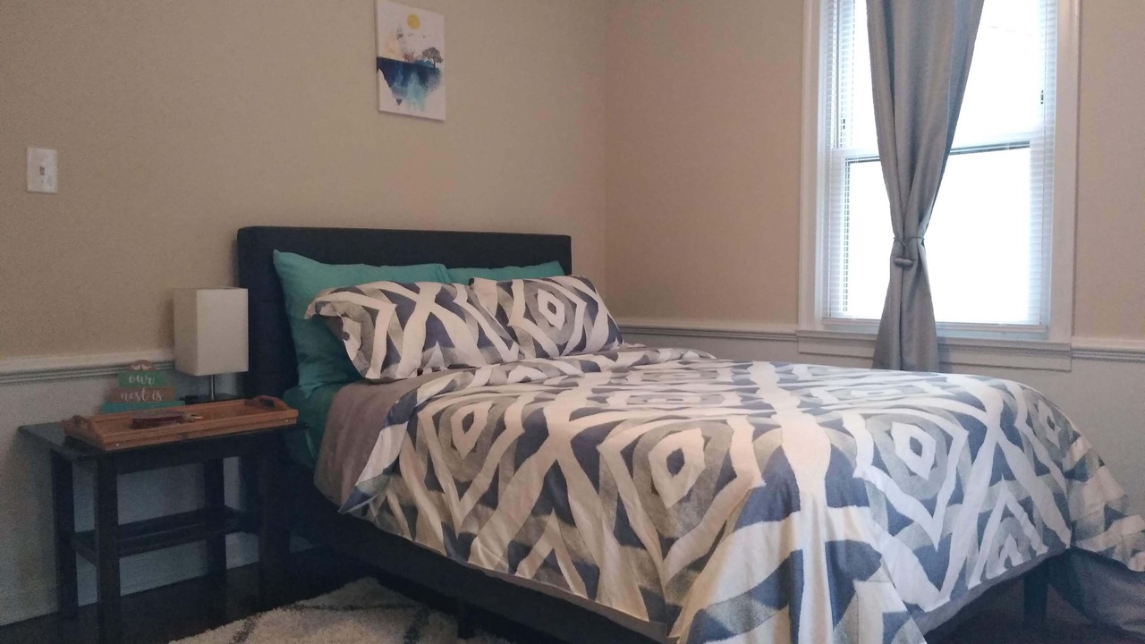 Photo of Bedroom in Forest Park