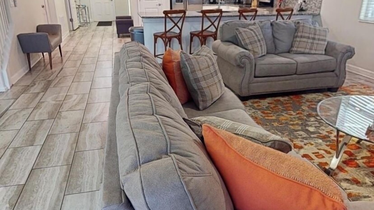 Photo of Livingroom in Davenport
