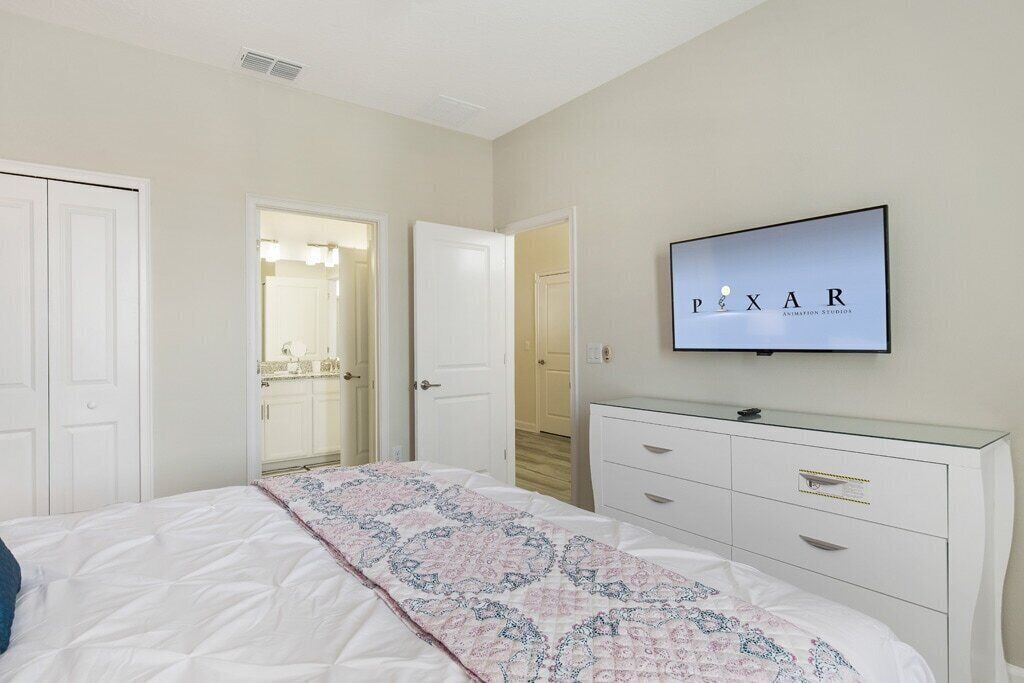 Photo of Bedroom in Davenport