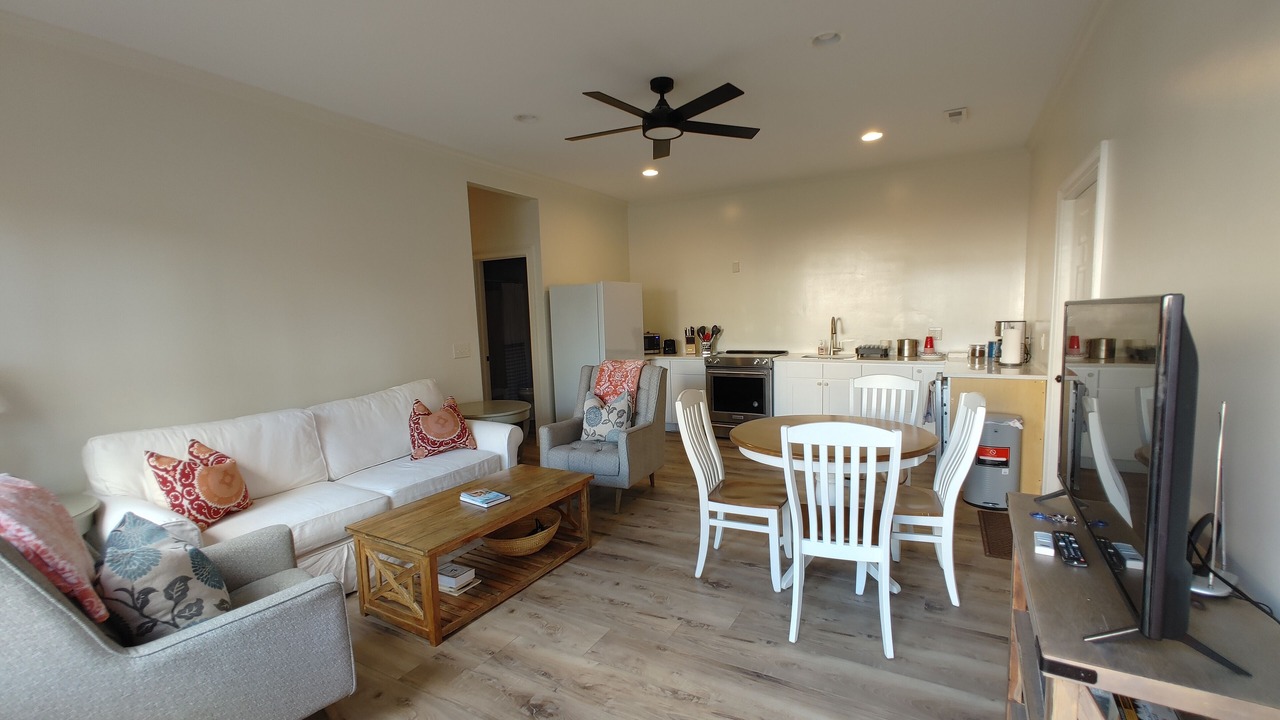 Photo of Livingroom in Charleston