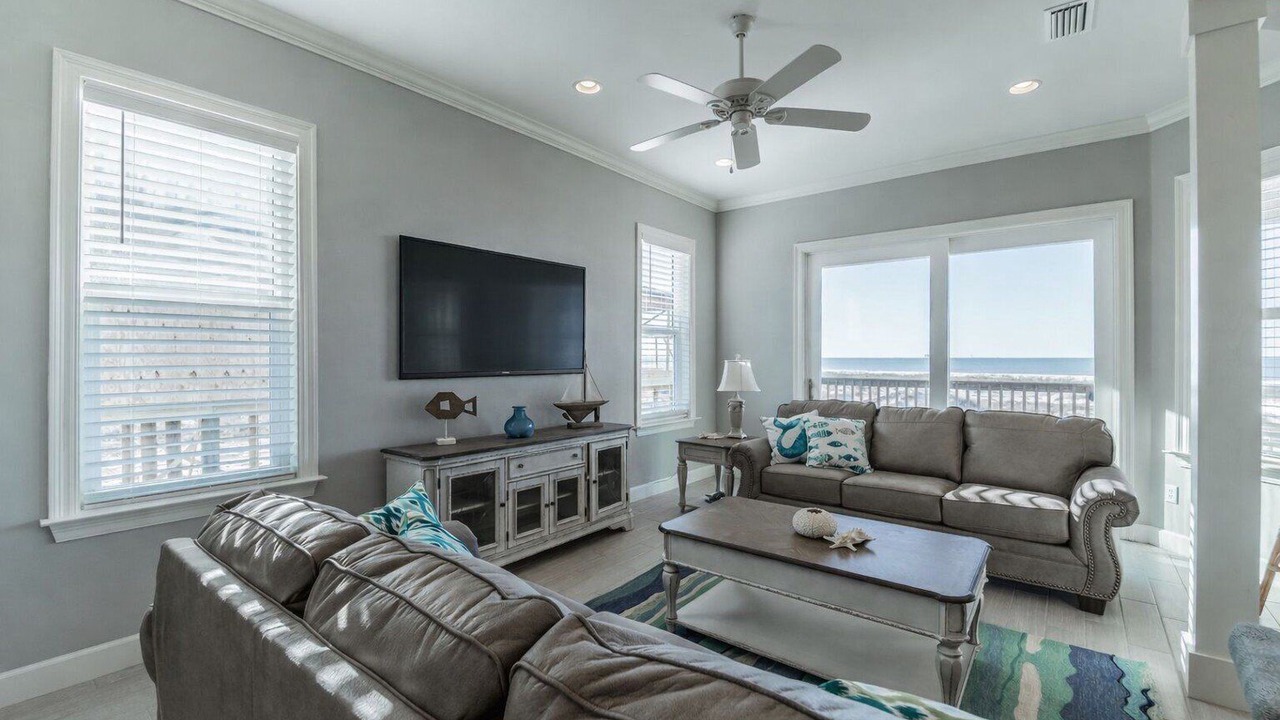 Photo of Livingroom in Dauphin Island