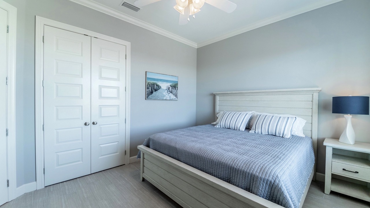 Photo of Bedroom in Dauphin Island