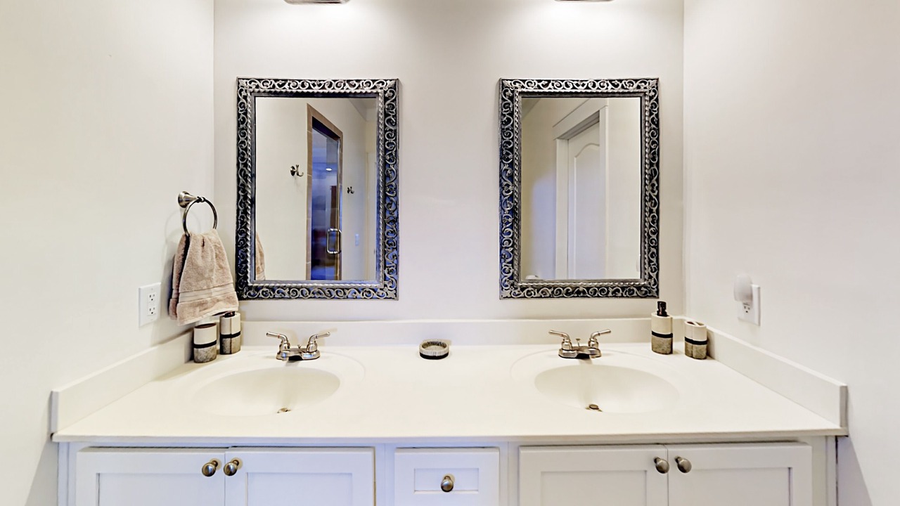 Photo of Bathroom in Weaverville