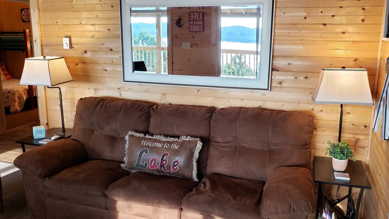 Photo of Livingroom in Newport