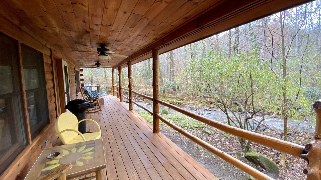 Photo of Patio Balcony in Burnsville