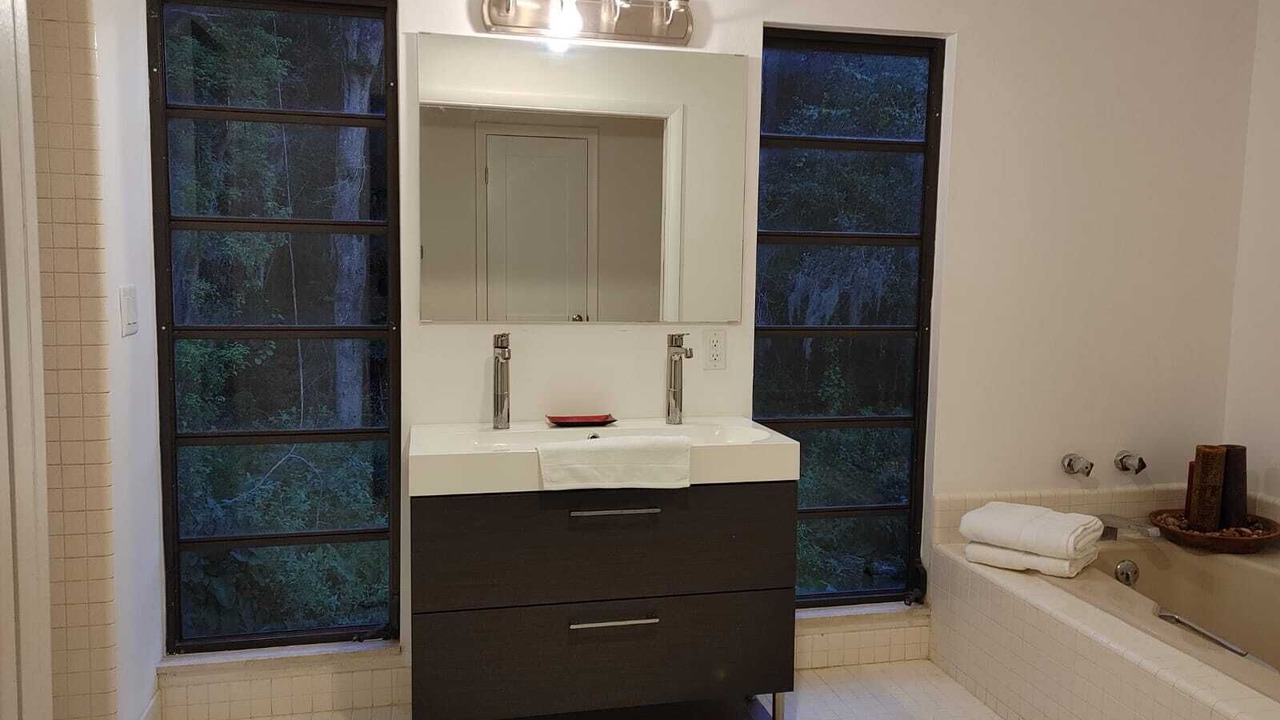 Photo of Bathroom in Mount Dora