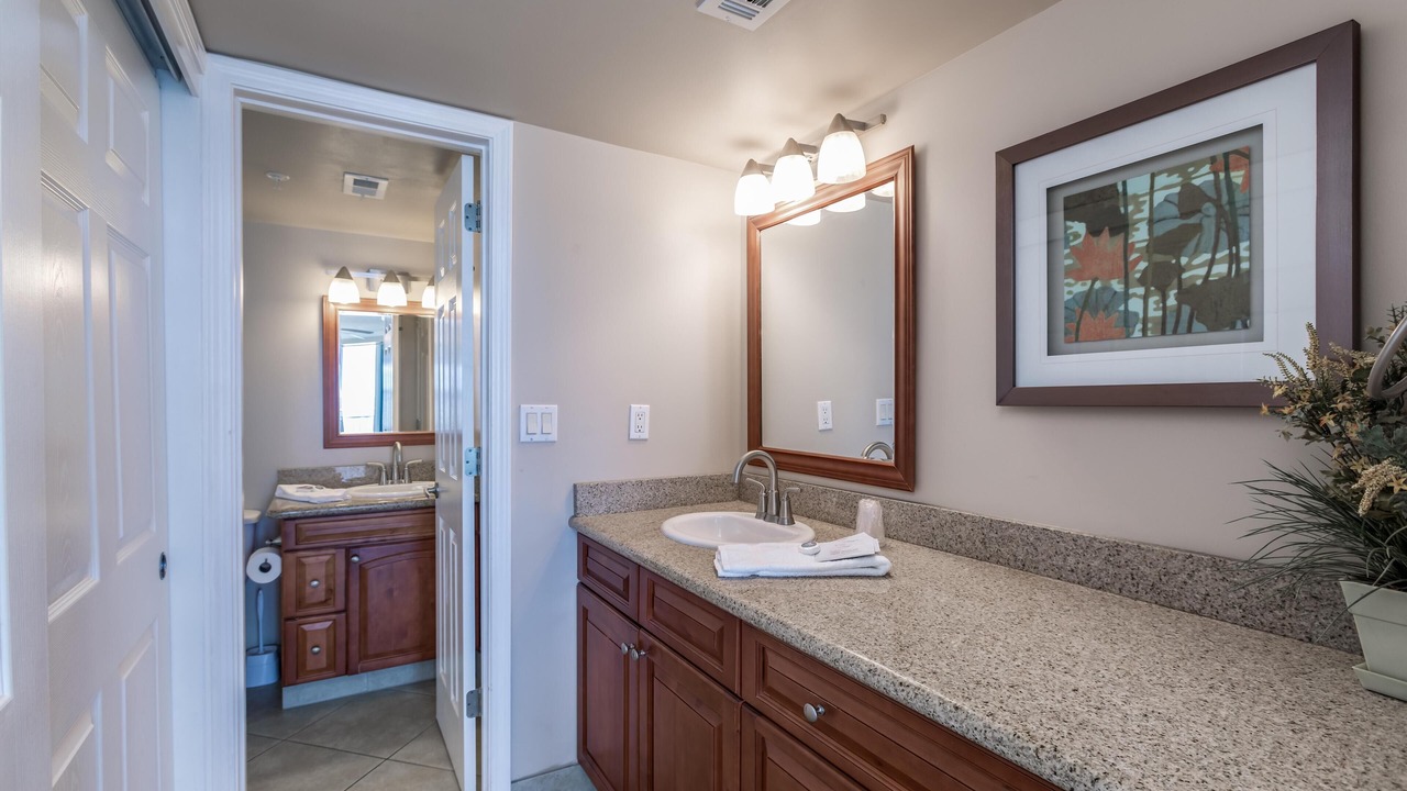 Photo of Bathroom in Parasol West