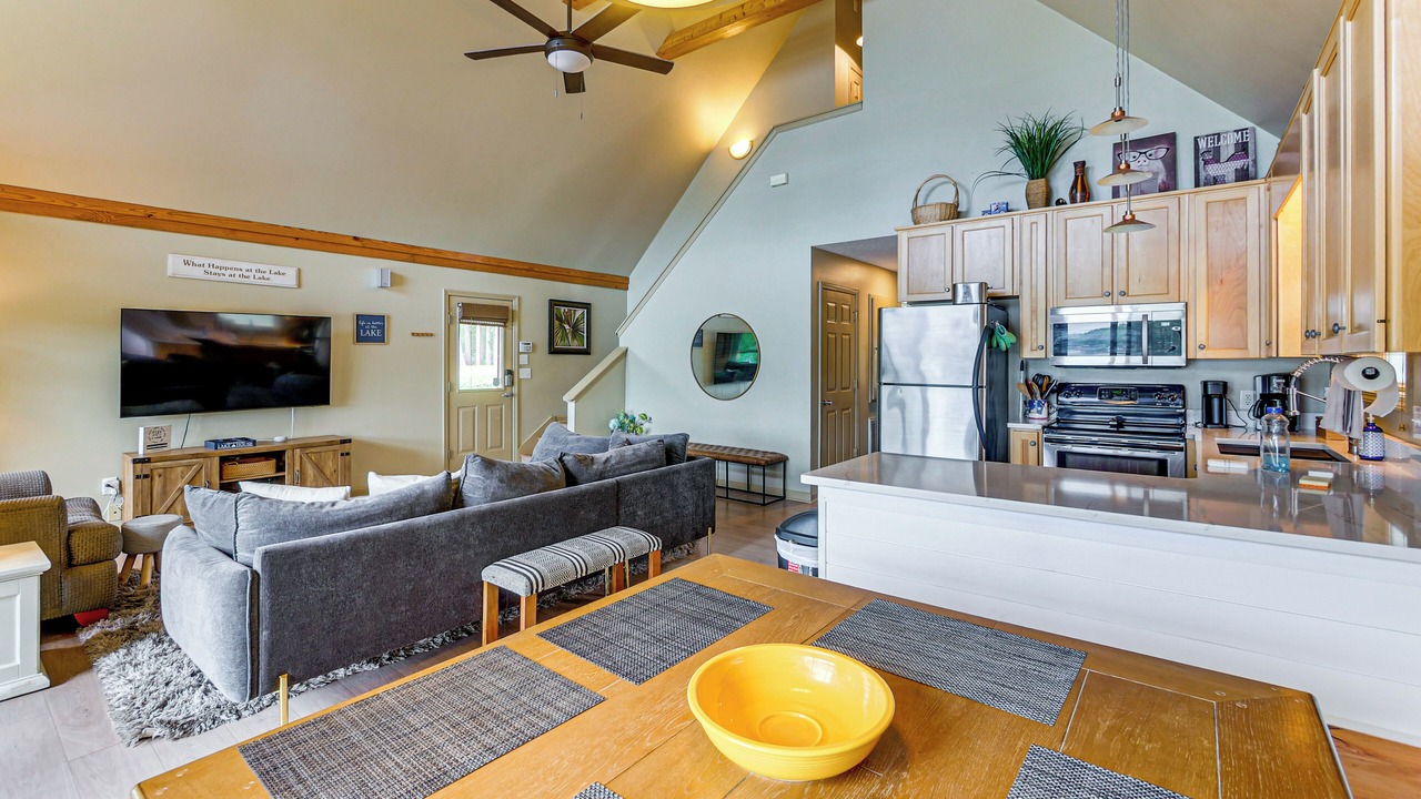 Photo of Livingroom in Eatonton