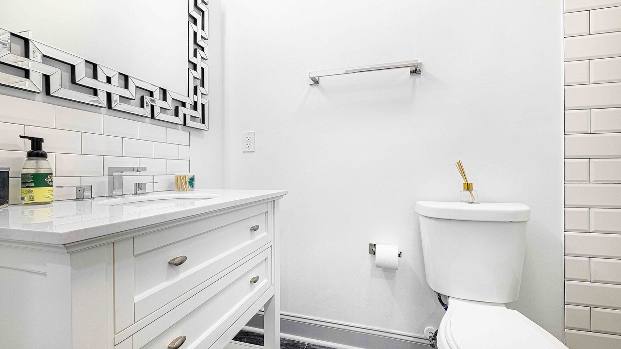 Photo of Bathroom in Church Street