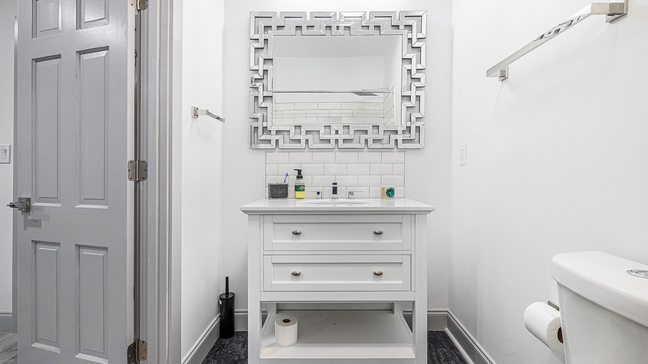 Photo of Bathroom in Church Street