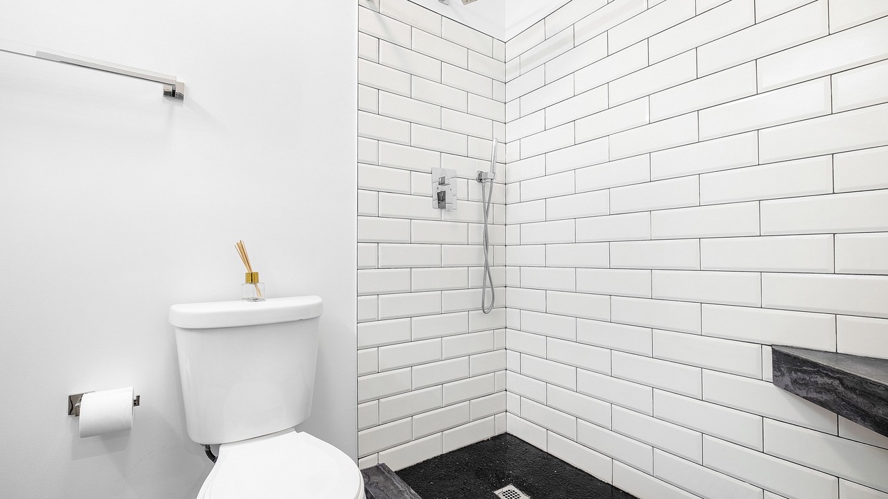 Photo of Bathroom in Church Street