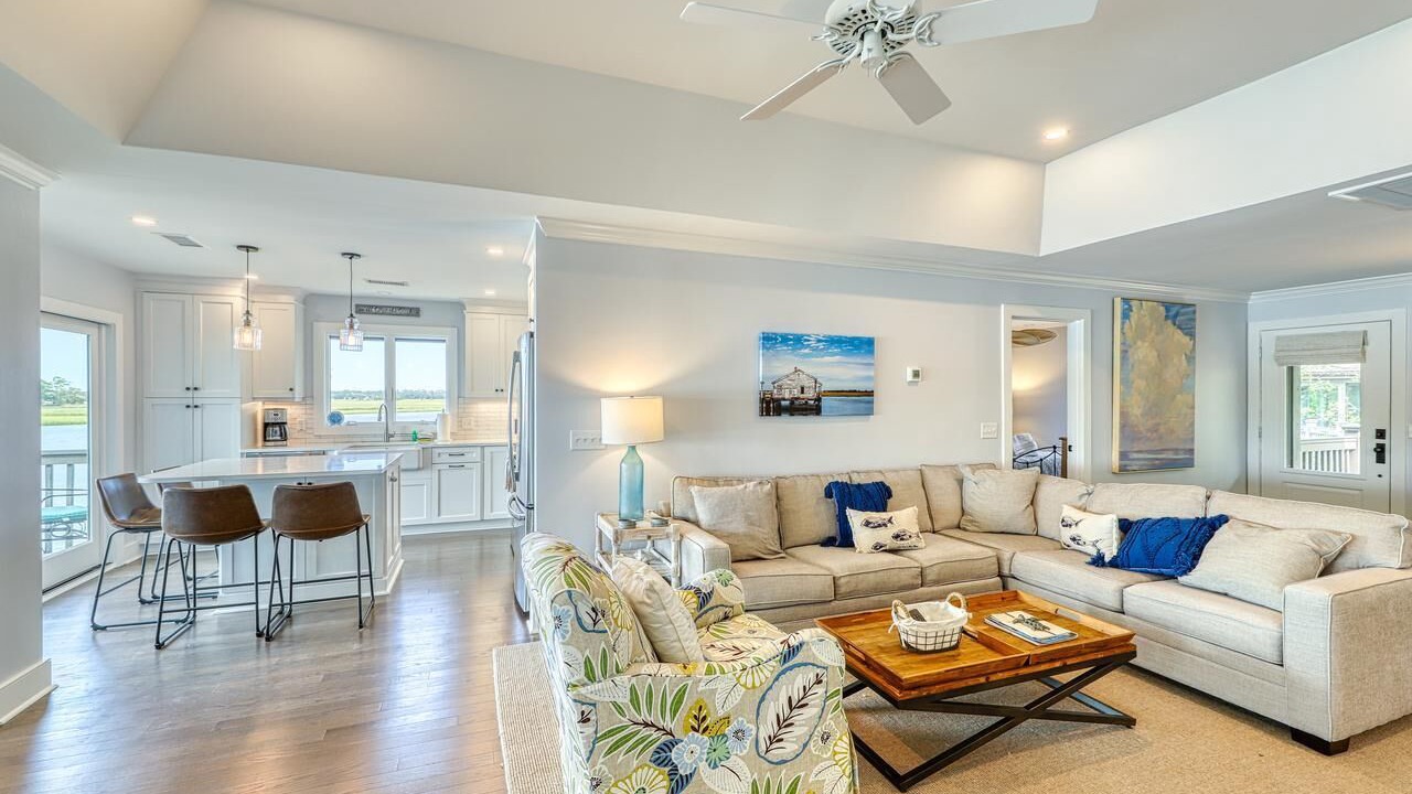 Photo of Livingroom in West Beach