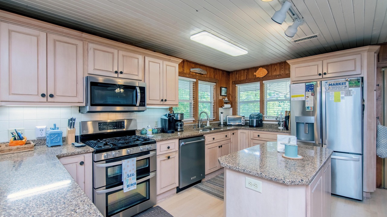 Photo of Kitchen in Edisto Island