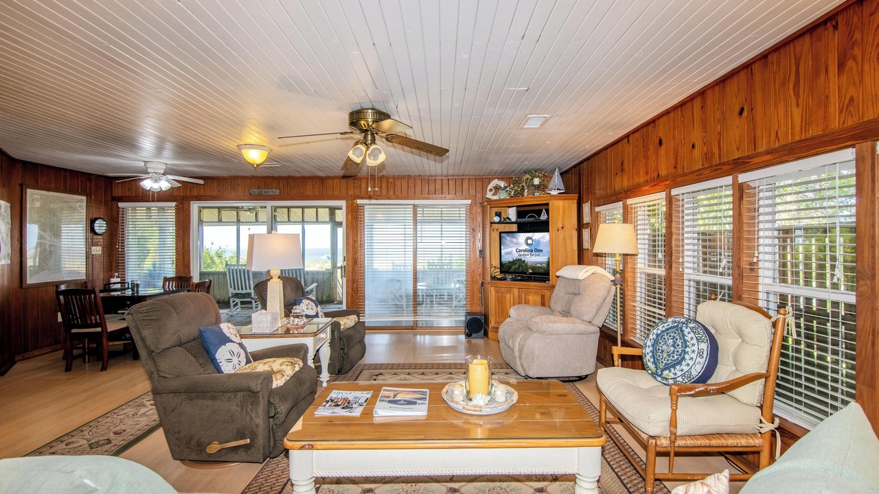 Photo of Livingroom in Edisto Island