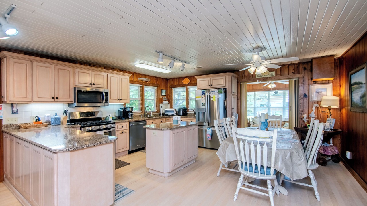 Photo of Kitchen in Edisto Island