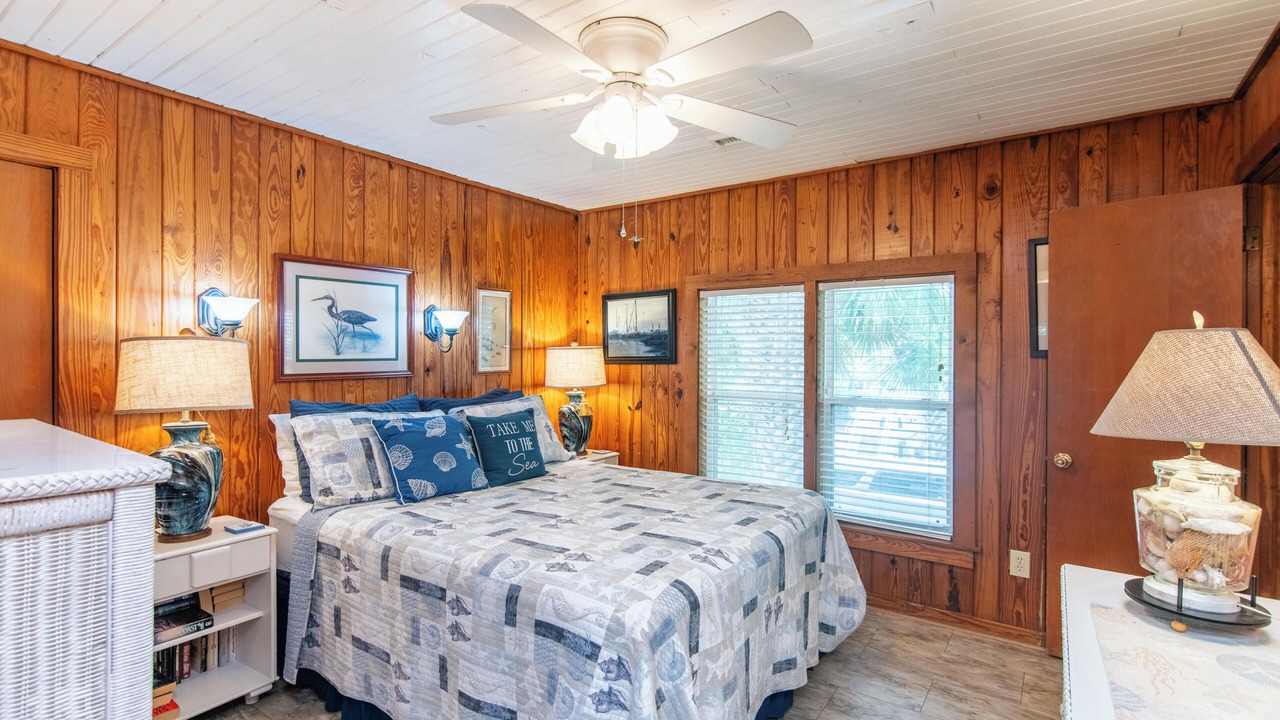 Photo of Bedroom in Edisto Island