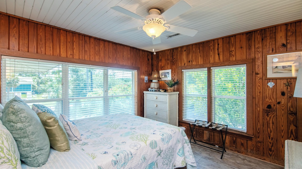 Photo of Bedroom in Edisto Island