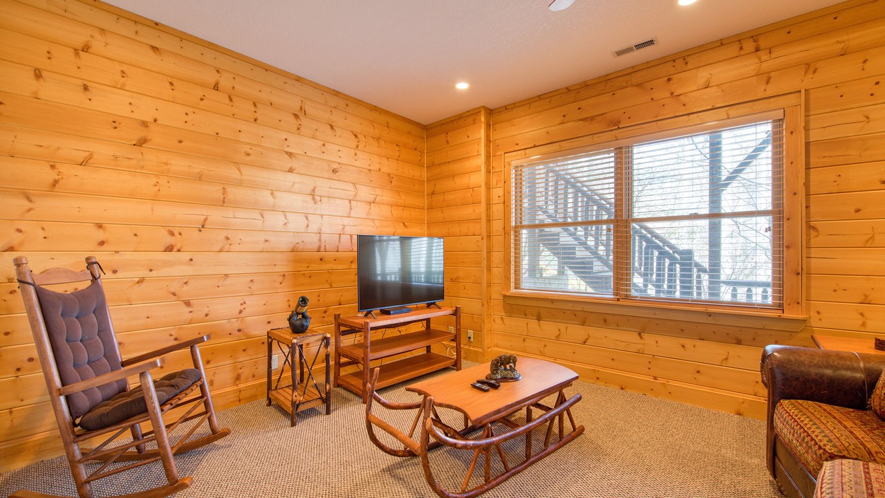 Photo of Livingroom in Maggie Valley