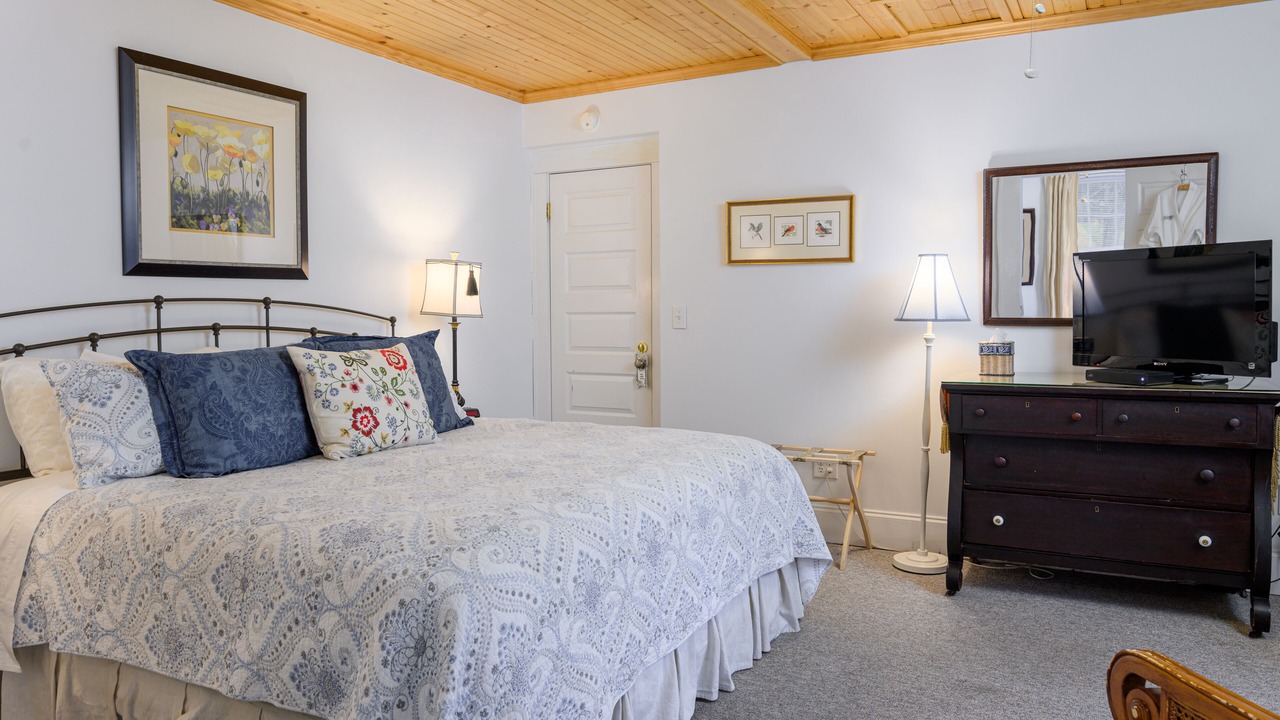 Photo of Bedroom in Asheville