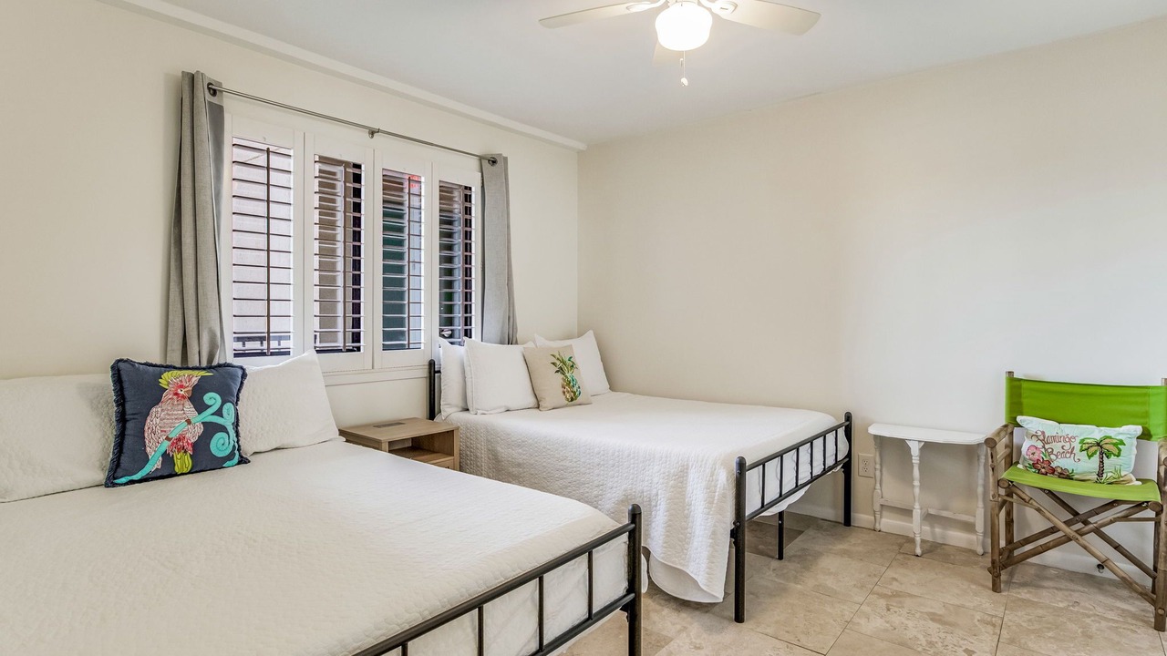 Photo of Bedroom in Orange Beach East