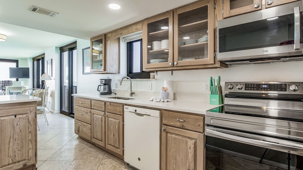 Photo of Kitchen in Orange Beach East