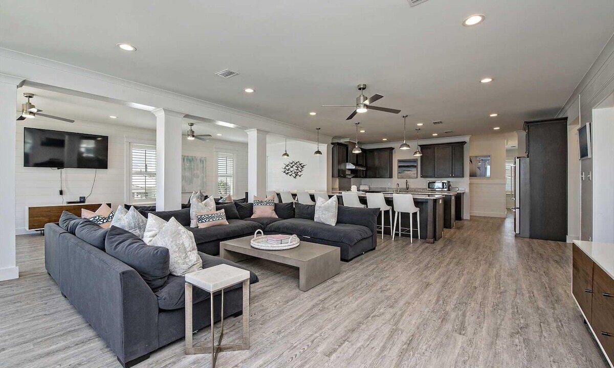 Photo of Livingroom in Fort Morgan