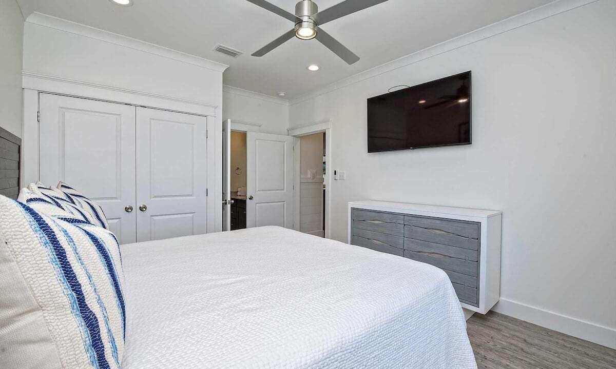 Photo of Bedroom in Fort Morgan