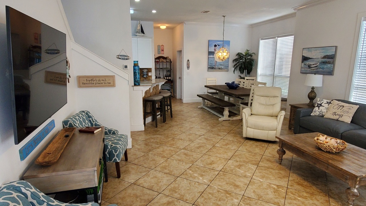 Photo of Livingroom in Miramar Beach