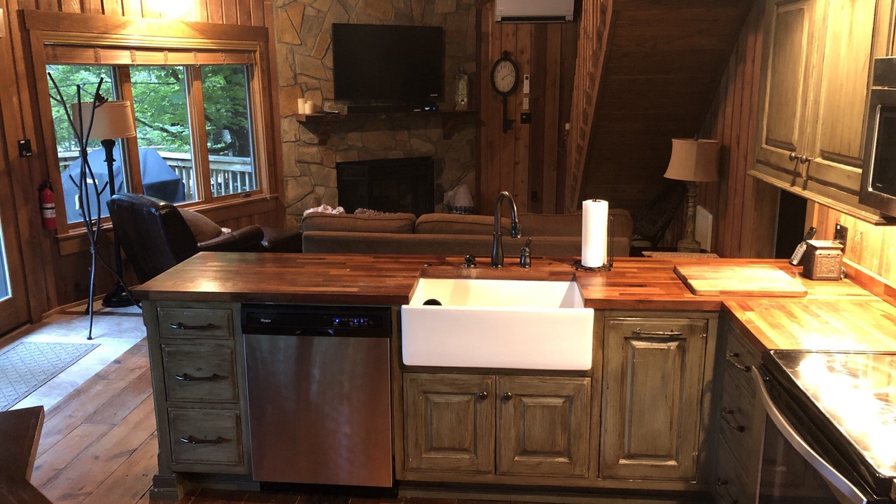 Photo of Bedroom in Beech Mountain