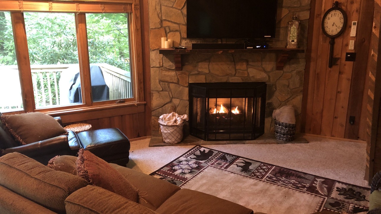 Photo of Bedroom in Beech Mountain