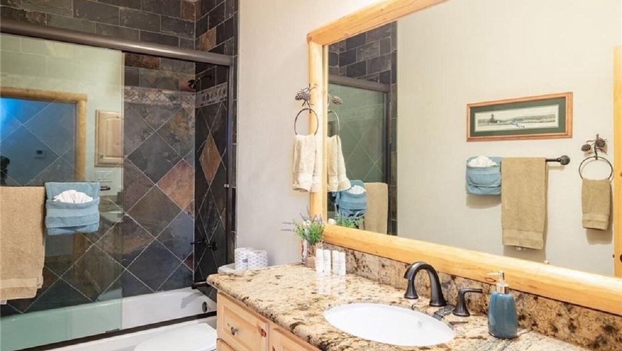 Photo of Bathroom in Fox Farm