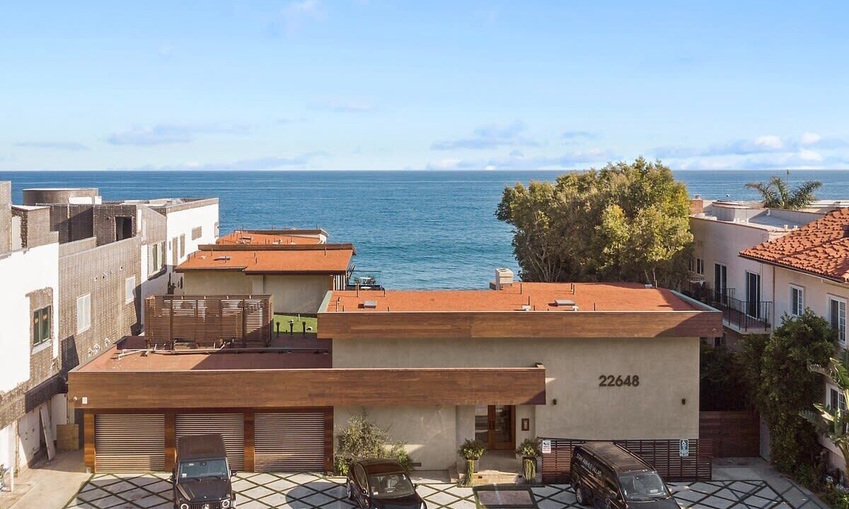 Photo of Others in Eastern Malibu