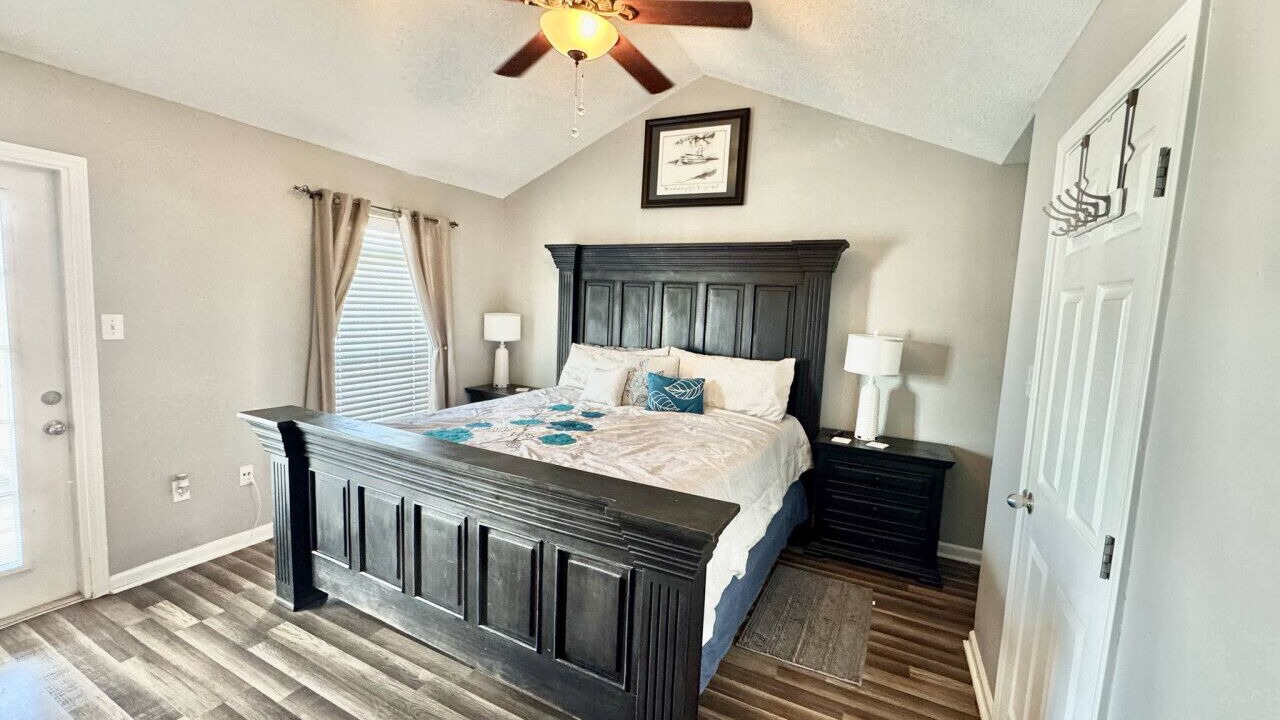 Photo of Bedroom in Gulfport