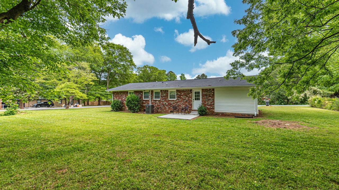 Photo of Outdoor in Addison Heights