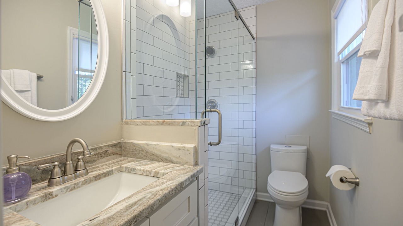 Photo of Bathroom in Addison Heights