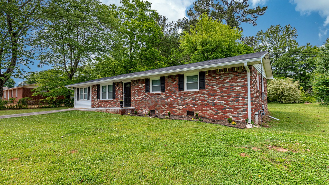 Photo of Outdoor in Addison Heights