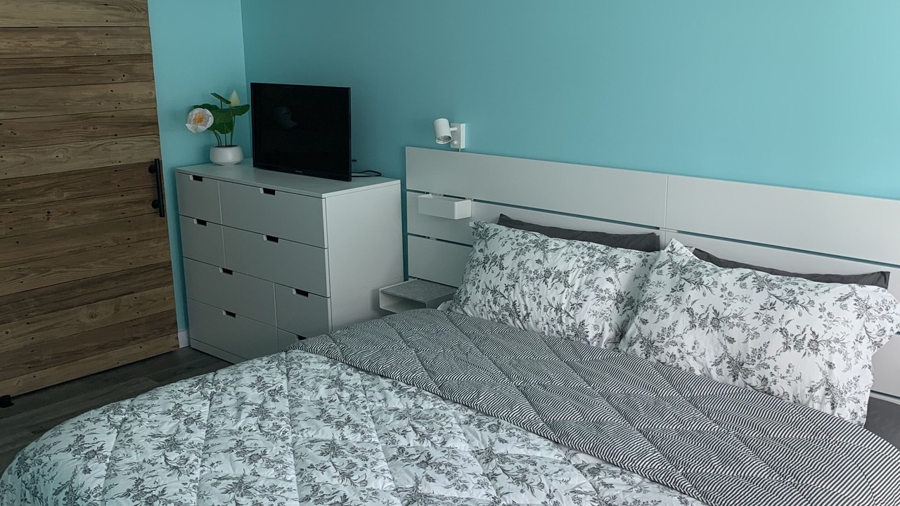 Photo of Bedroom in Laguna Beach