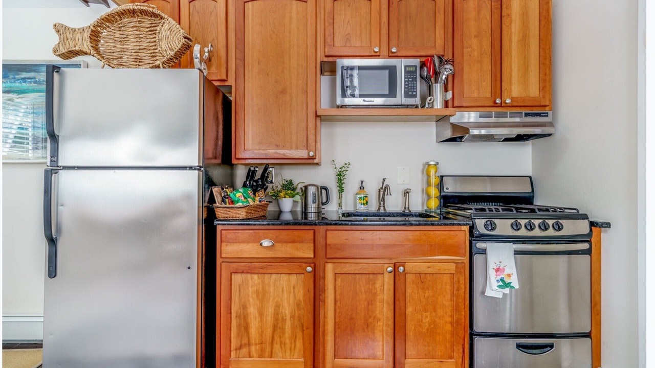 Photo of Kitchen in Yachting Village