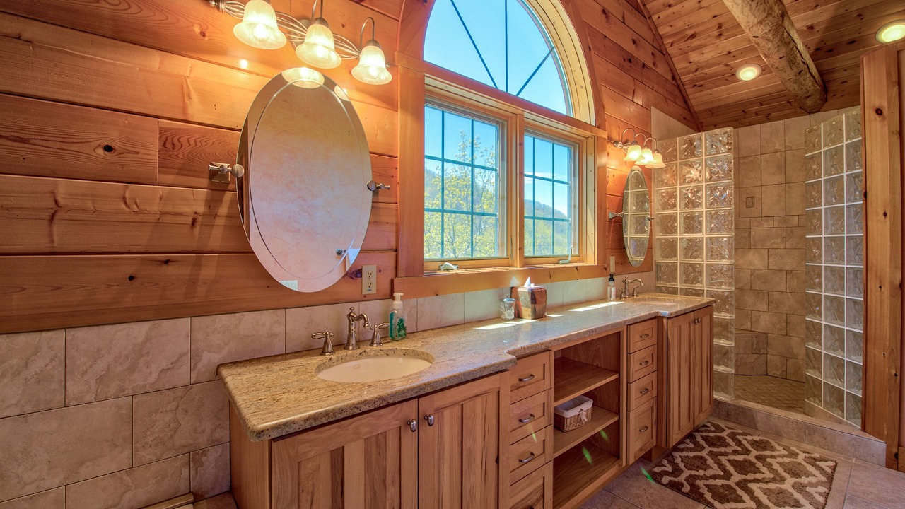 Photo of Bathroom in Waynesville