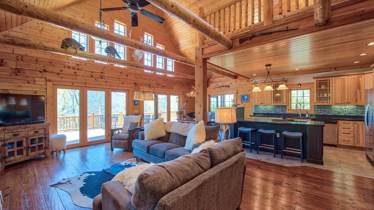 Photo of Livingroom in Waynesville